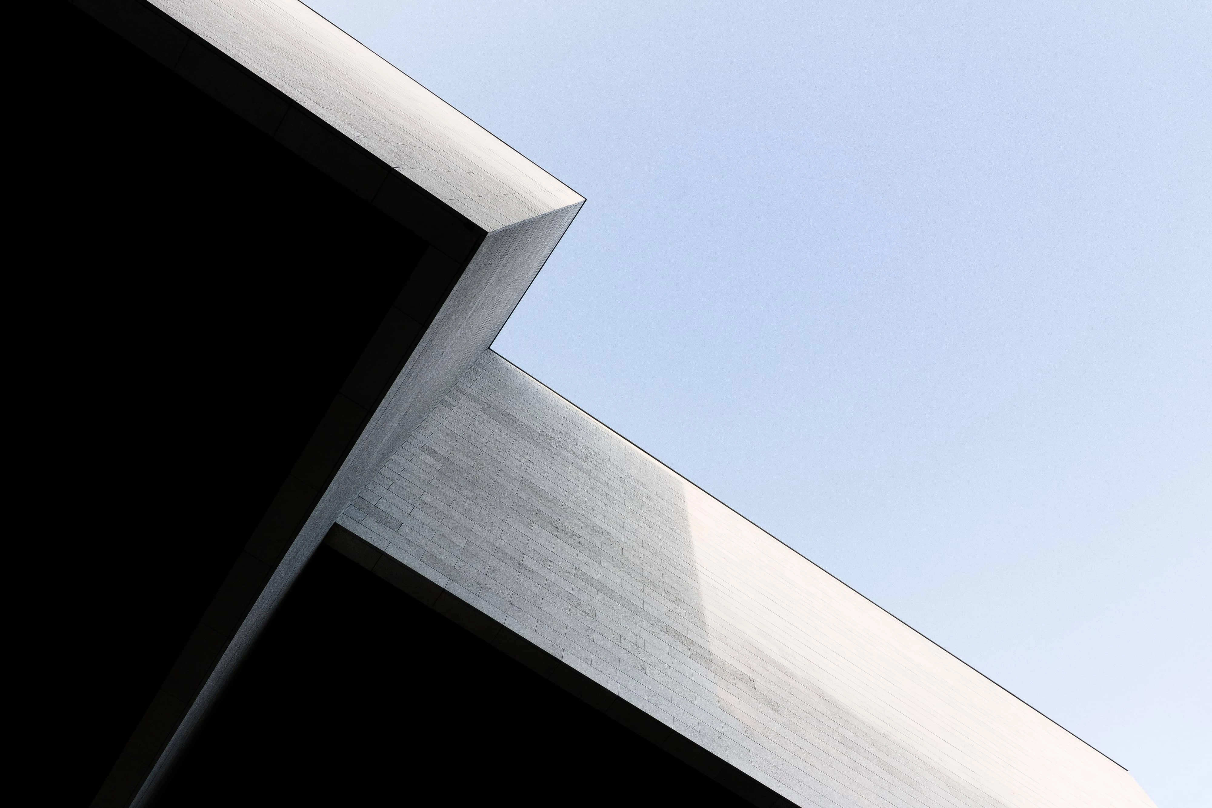 Werkwijze vertragingsonderzoek van Lectorus, in heel Nederland - detailopname van gekromde architectuurvlakken